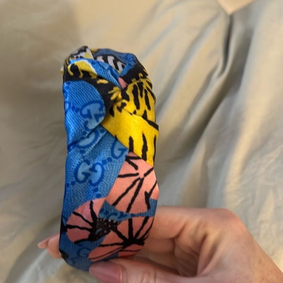 Headband - Picture 3 of 3